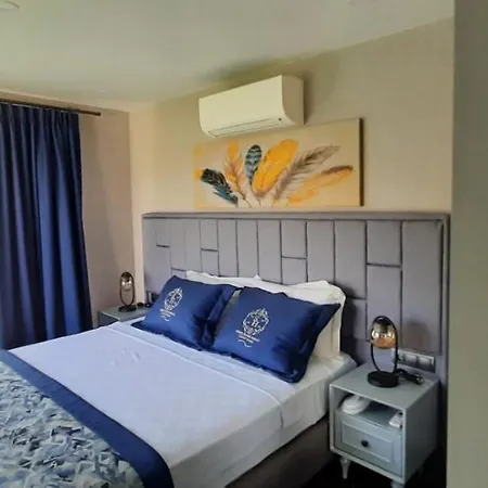 Otel Serife Hanim Konagi